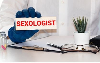 Signs and Symptoms of Male Infertility Treatment consult with Best Sexologist in Delhi.
