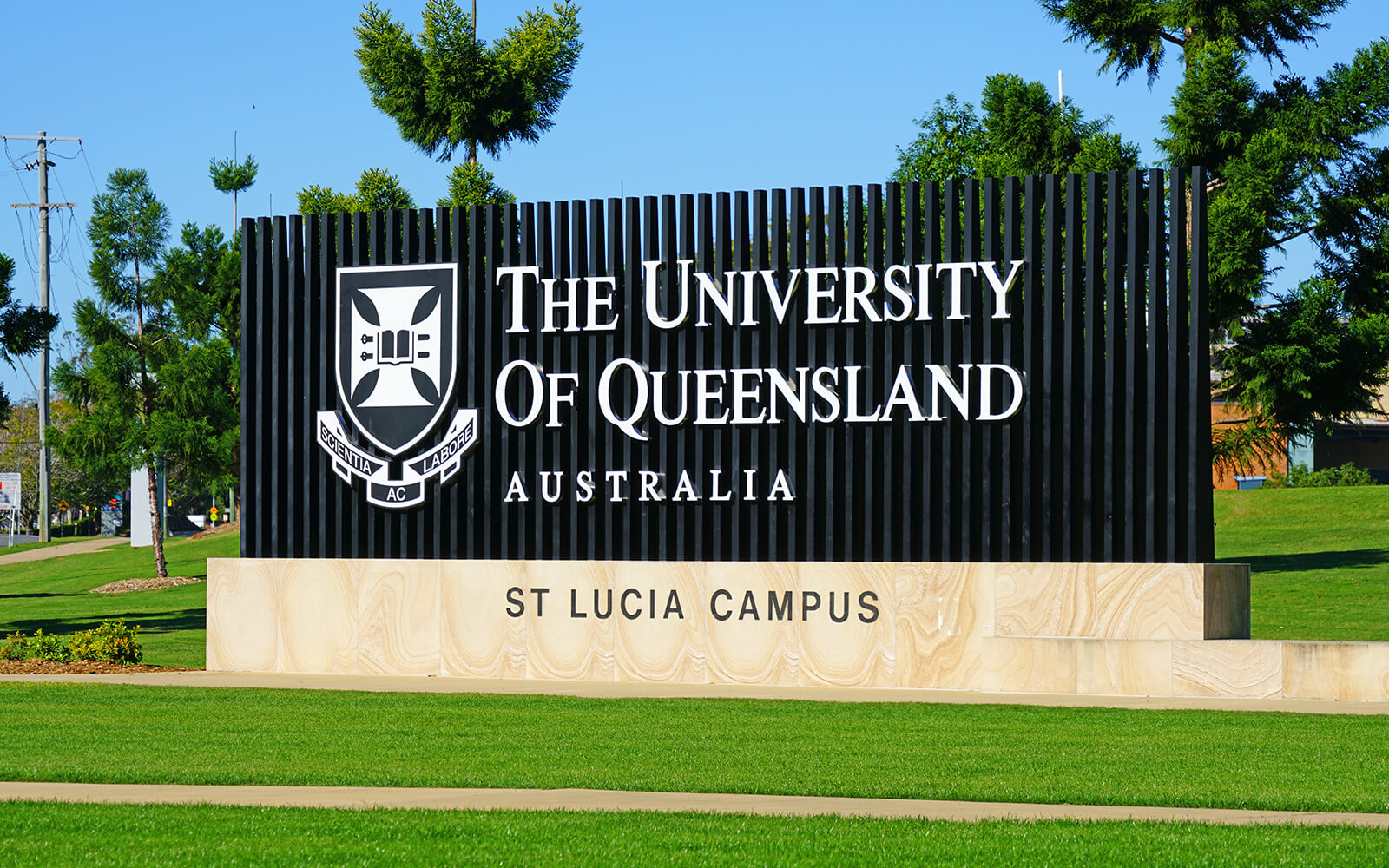 Brief Guide of Undergrad and Postgrad University of Queensland Courses