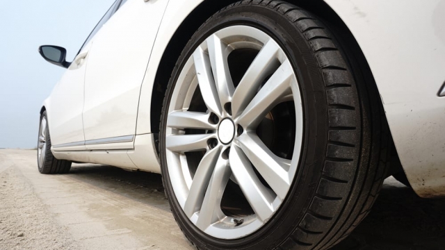 Differences You May Experience in Driving With a Variety of Car Tyres