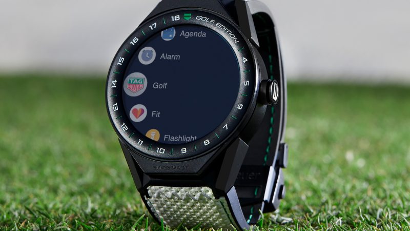 Why You Should Choose a Fitbit Smartwatch for Sports Activity Tracking