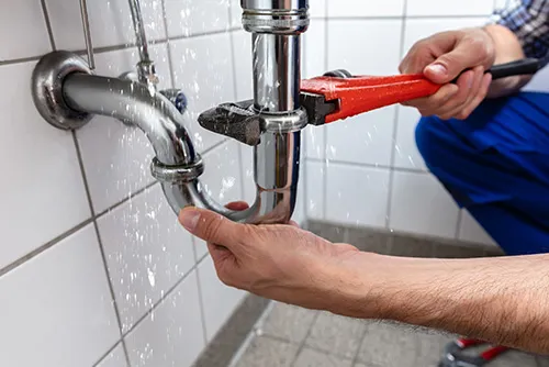 Features Of A Professional Plumber